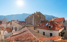 Old Town Experience Apartment